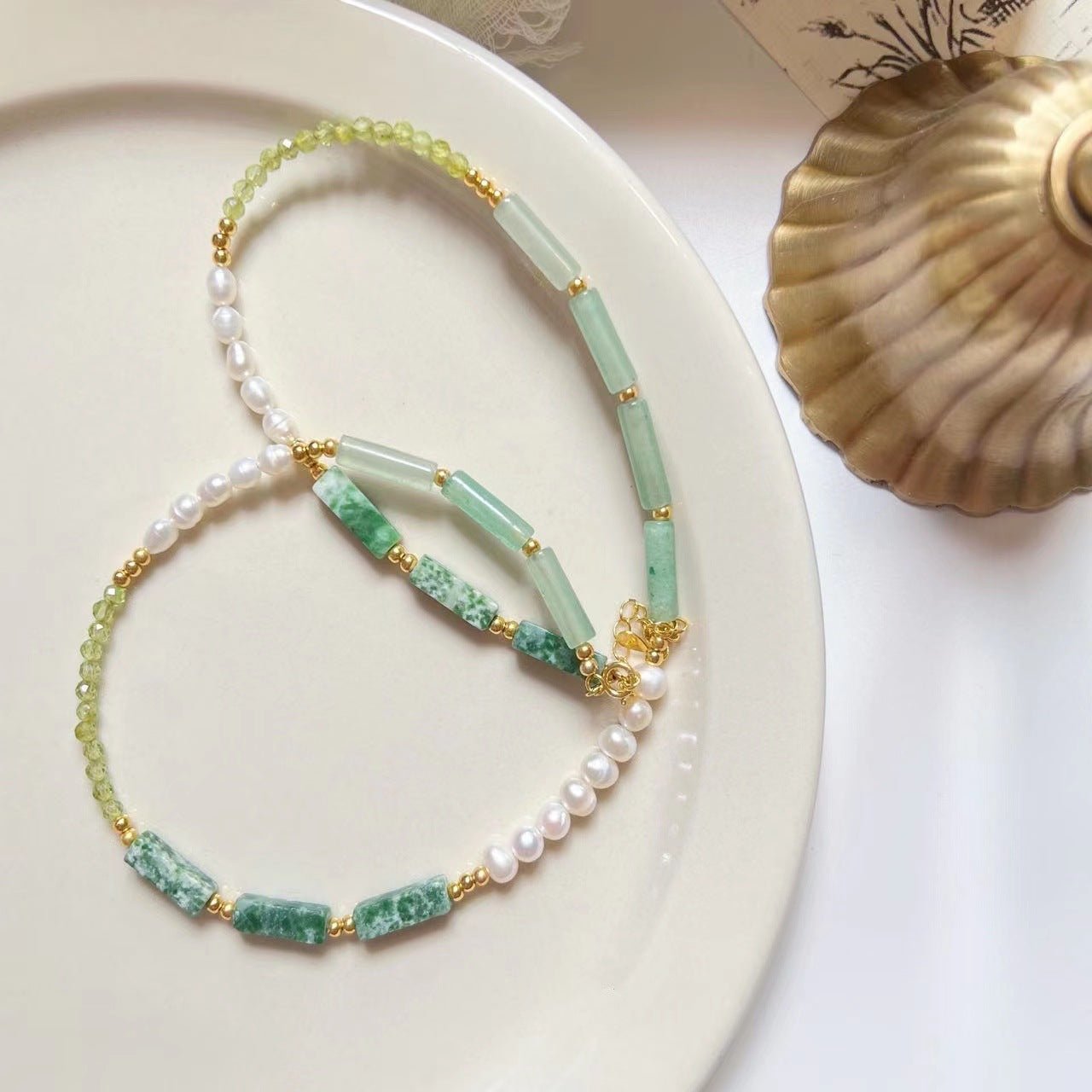 Boltiesd™ Green Stone And Natural Pearl Necklace - Boltiesd™